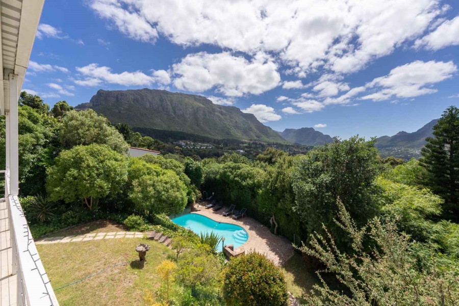 8 Bedroom Property for Sale in Mount Rhodes Western Cape